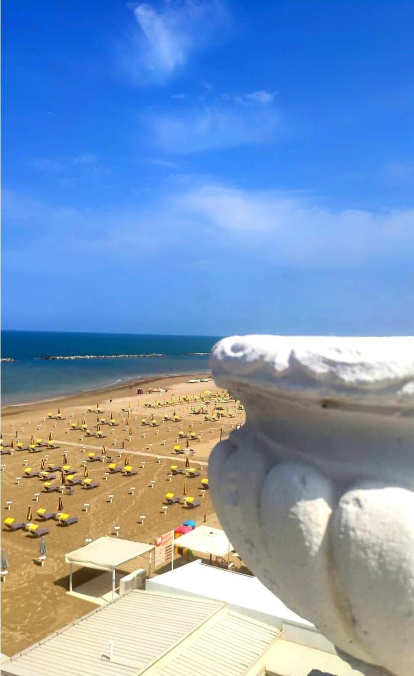 Villa La Torretta Luxury B&B - Adults Only - Rimini Exteriör bild
