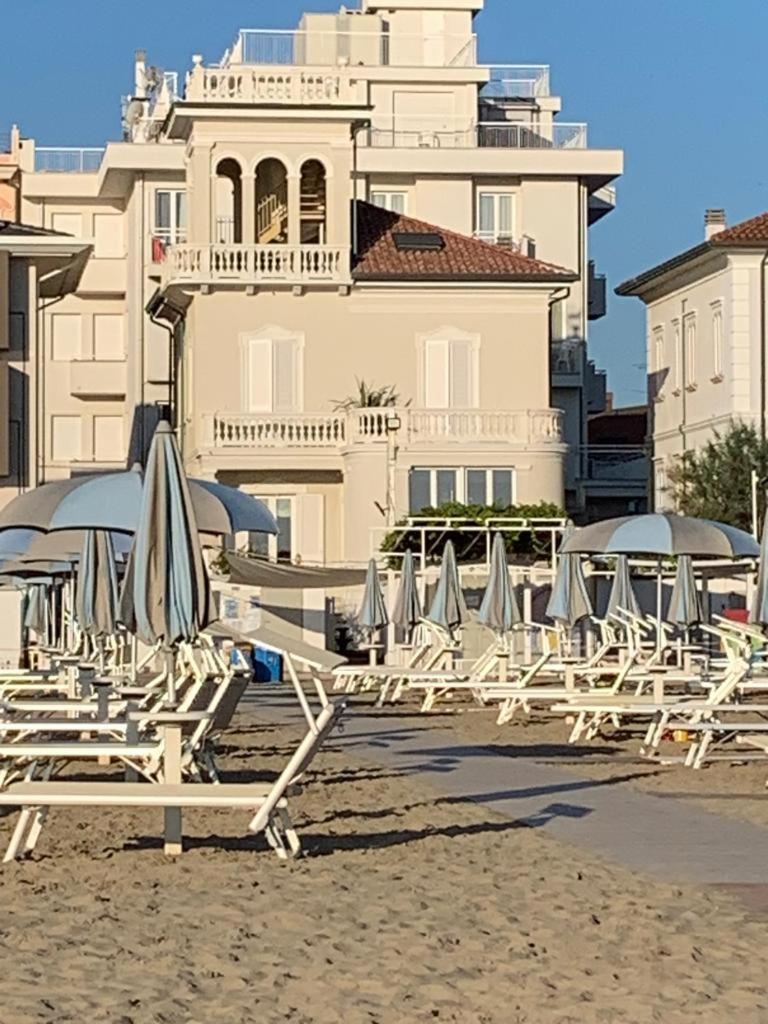 Villa La Torretta Luxury B&B - Adults Only - Rimini Exteriör bild